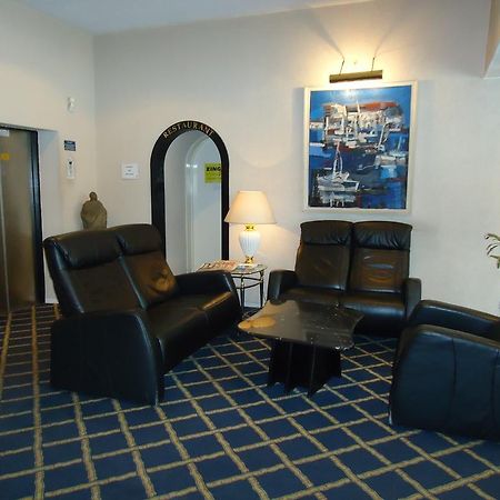 Hotel Kubrat Am Checkpoint Charlie Berlin Ngoại thất bức ảnh